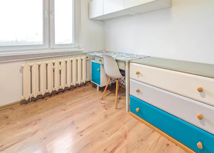 Park Skowroni Homely By Bookinghost Daire *