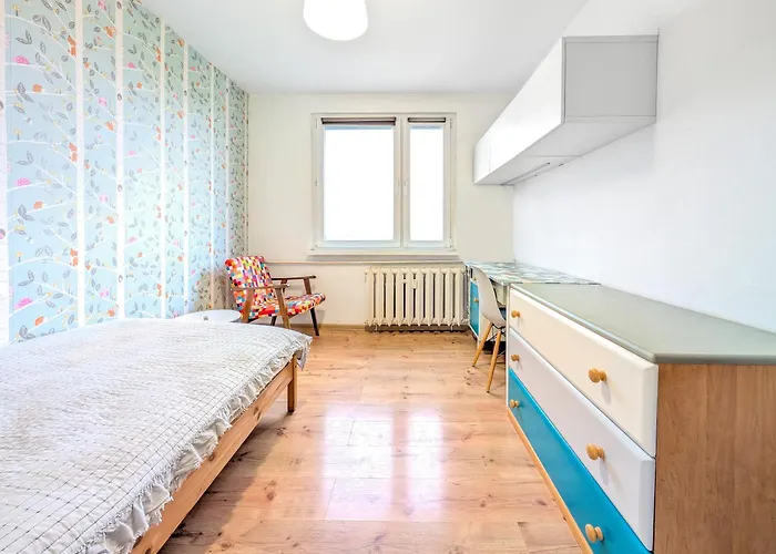 Park Skowroni Homely By Bookinghost Daire *